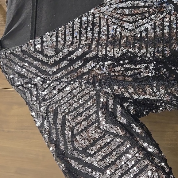 CITY CHIC- "Bright Lights" Black Sequins Night Out-Size 18 (M) - Picture 9 of 15